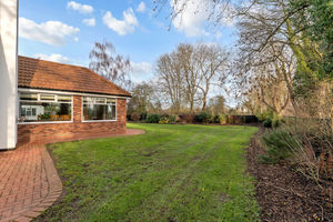 Photo 23- click for photo gallery